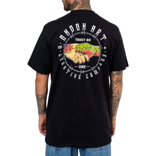 Camiseta Masculina Okdok Oversized Trust No One PRETO-1250220- -1-